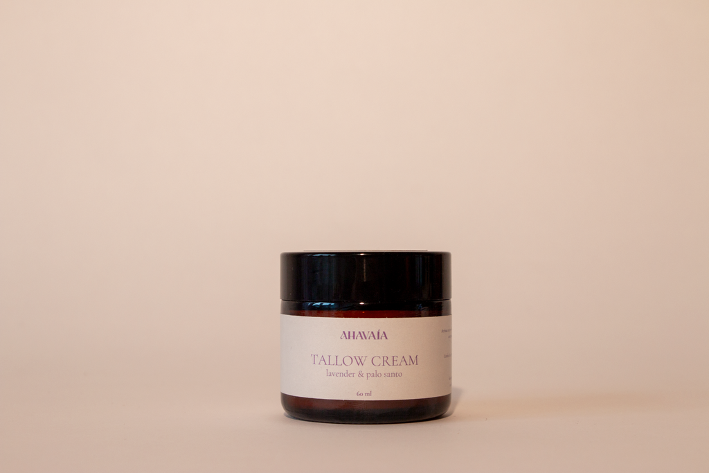 VAÍAA Tallow Cream Lavender & Palo Santo natural moisturizer in glass jar